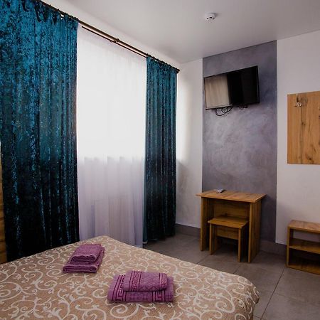 ריבנה Ok Hotel מראה חיצוני תמונה